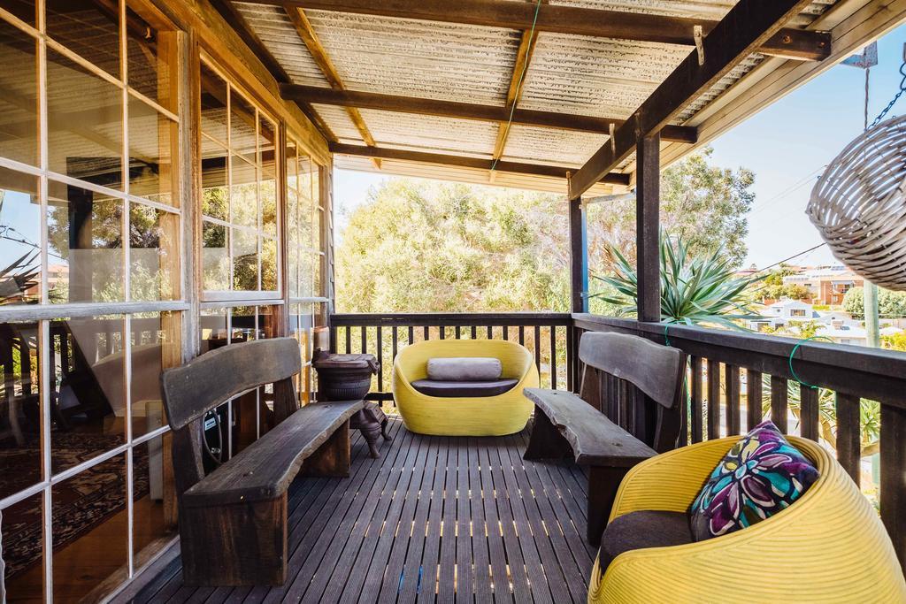 The Blue Beach House Villa Quinns Rocks Exterior photo